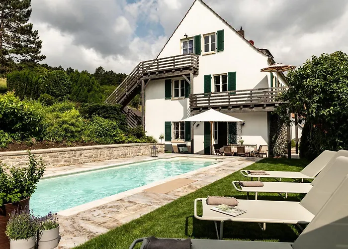 Exklusives Ferienhaus in Top Lage mit Pool, Sauna, Terrasse - Der Johannishof